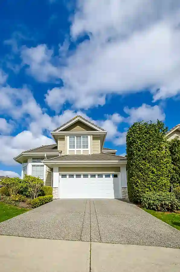 Quality Garage Door Spring Repair in Okotoks