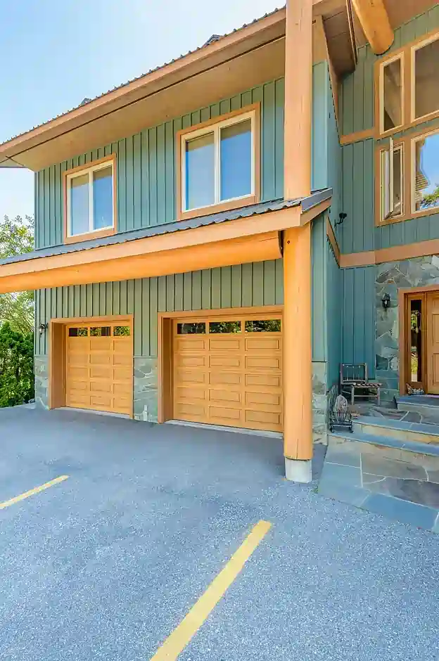 Immediate Commercial Door Repair in Okotoks
